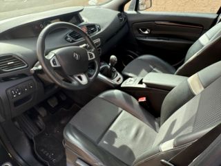 Renault Grand Scenic 2011