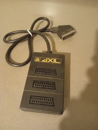 Adaptador SCART AXIL 3 Entradas