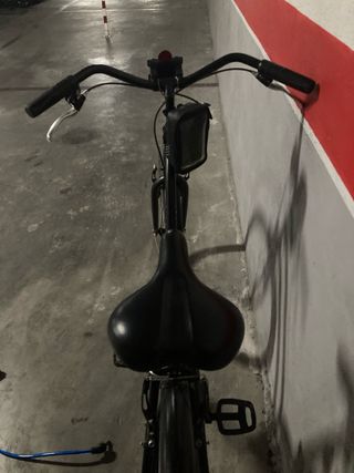 Bicicleta Paseo ELOPS Negra cesta incluida 
