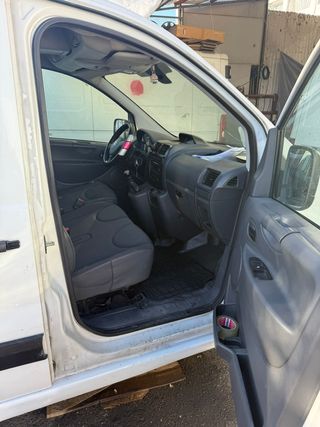 Citroen yumpy  2016
