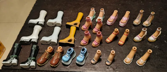 Ropa y Zapatos Muñeca Bratz - 2€ Unidad