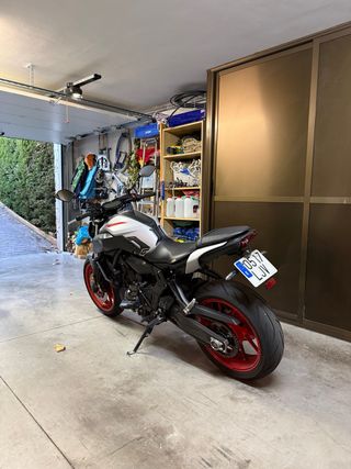 Yamaha MT-07