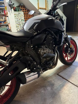Yamaha MT-07