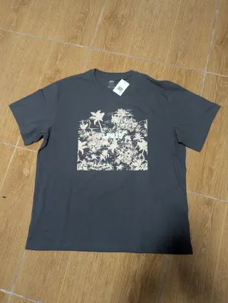 T-shirt Levi's cinza estampa tropical