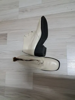 Botines Beige/Negro Talla 36-37 Mujer