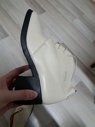 Botines Beige/Negro Talla 36-37 Mujer