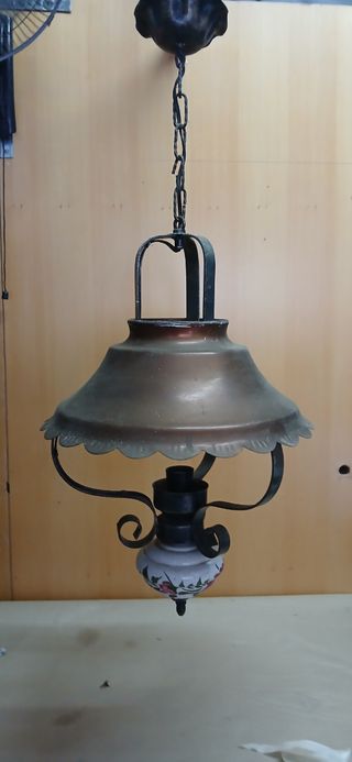 Lámpara vintage metal y cerámica