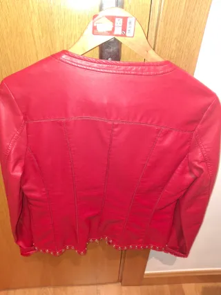 Cazadora piel roja  Talla M