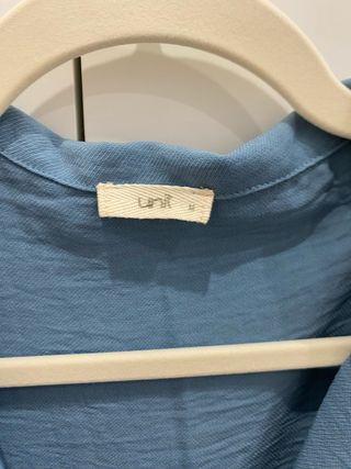 Blusa azul manga corta Hipercor