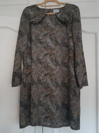 Vestido estampado hojas 