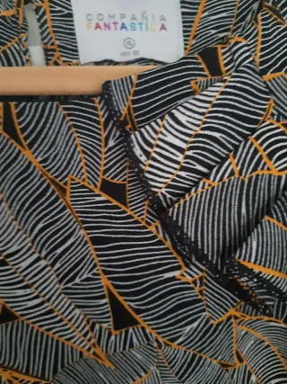 Vestido estampado hojas 
