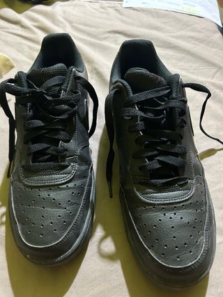 Nike Air Force 1 Talla 44 Negras
