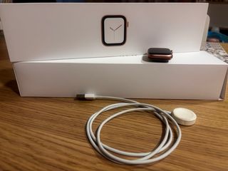Apple Watch Series 4 (40mm) Oro rosa