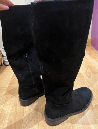 Botas altas negras