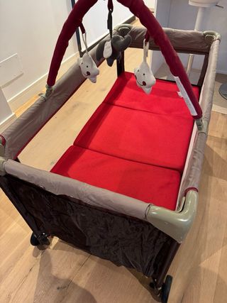 Cuna de viaje Jané con colchon incluido