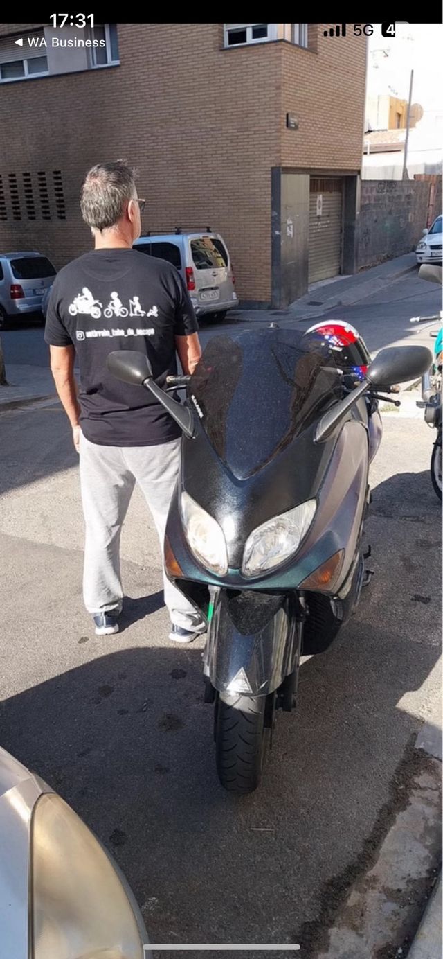 Antirrobo tubo de escape