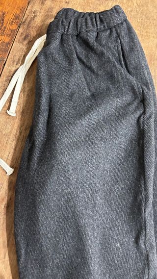 Pantalón jogger lana American Vintage gris