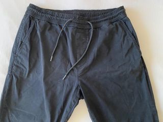 Zara Pantalón Negro