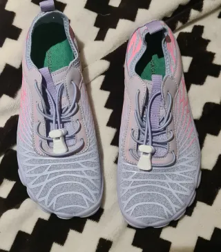 Zapatillas de agua talla 37