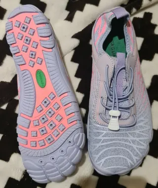 Zapatillas de agua talla 37