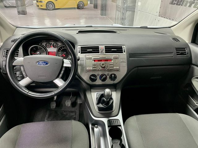 Ford Kuga 2.0 TDCi 140 4x4 Trend