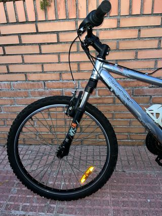 Bicicleta Rockrider 5.2 gris