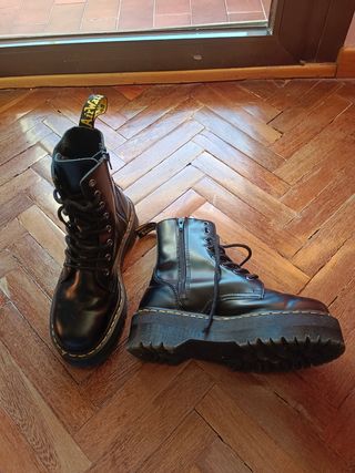 Botas Dr.Martens plataforma negras Talla 39
