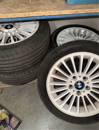 Llantas BMW Style 32 con Neumáticos