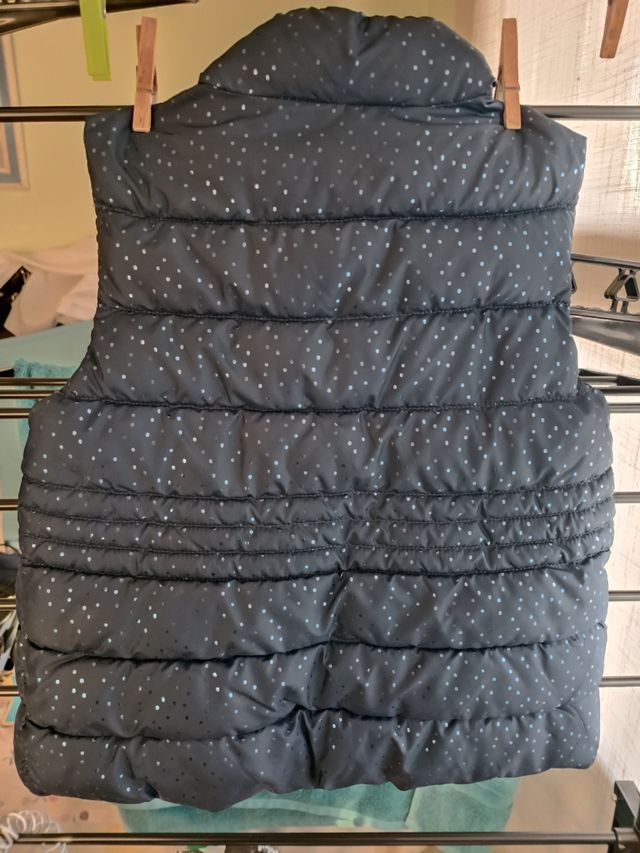 Chaleco niña Cotton On negro