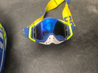 Casco Motocross  ufo talla XL 