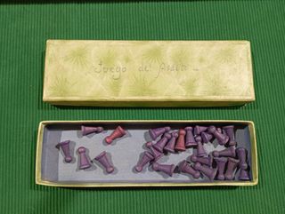 Antiguo juego de mesa del Asalto (finales s.XIX)