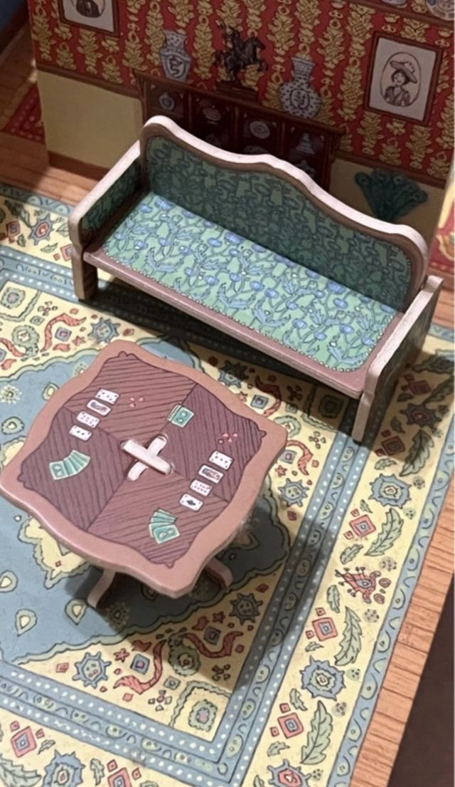 Casa de cartón duro