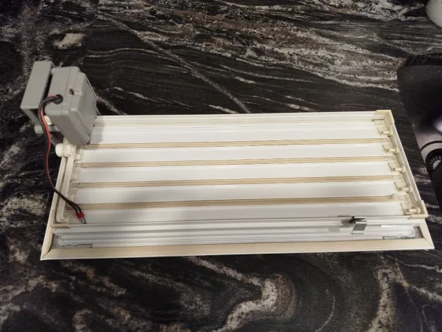 Rejilla Airzone RINT Motorizada 40x15cm