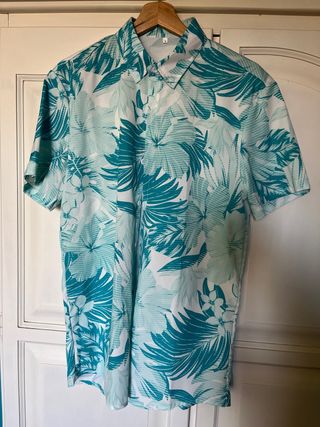 Camisa Hawaiana Estampada Talla S-M