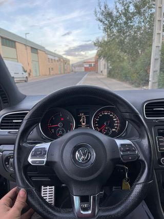 Volkswagen Golf 2011