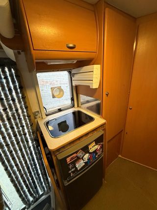 Autocaravana Joint 148