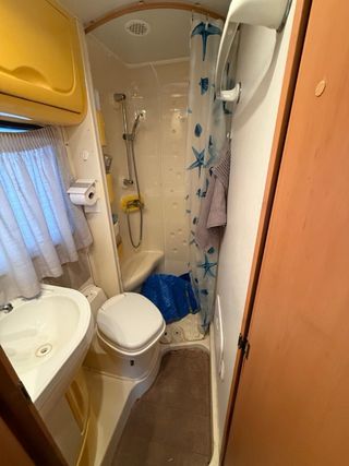 Autocaravana Joint 148