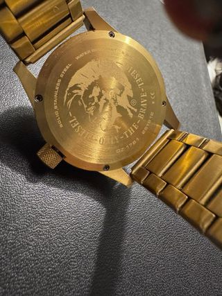 Reloj Diesel Dorado