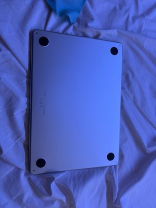 MacBook Air Plata 2025