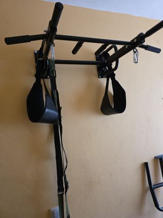 Soporte de pared para dominadas