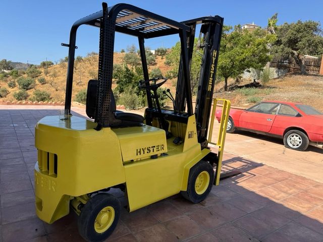 máquina elevadora HYSTER