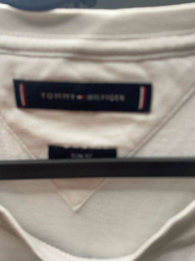 Pack 4 Camisetas Tommy Hilfiger Azul blancas...