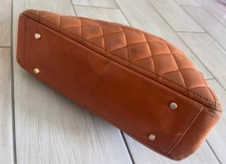 Borsa Chanel Vintage Pelle Marrone Oro.
