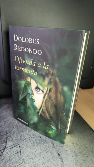 Ofrenda a la tormenta - Dolores Redondo