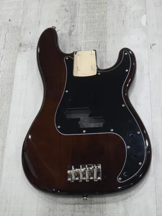 Cuerpo Squier Classic Vibe '70s
Fender Precision