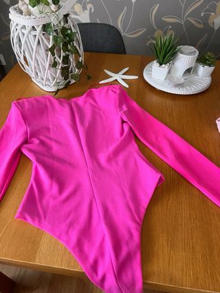 Body Zara Manga Larga Escote Pico Rosa talla s