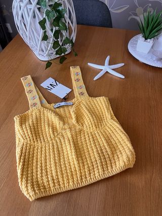 Top Zara amarillo floral