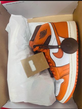 Jordan 1 Retro High OG Arancione