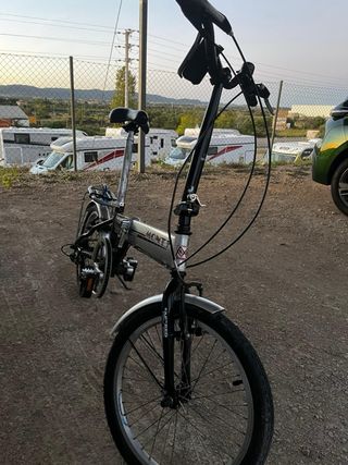 Bicicleta Monty F18 LOGIK aluminio 
plegable
