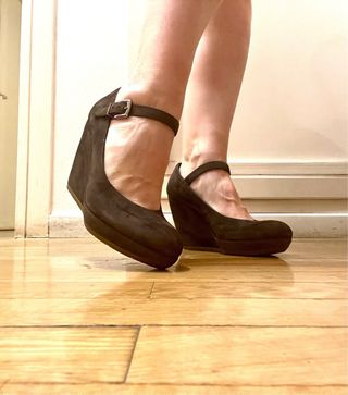 Zapatos cuña Geox marrones talla 38